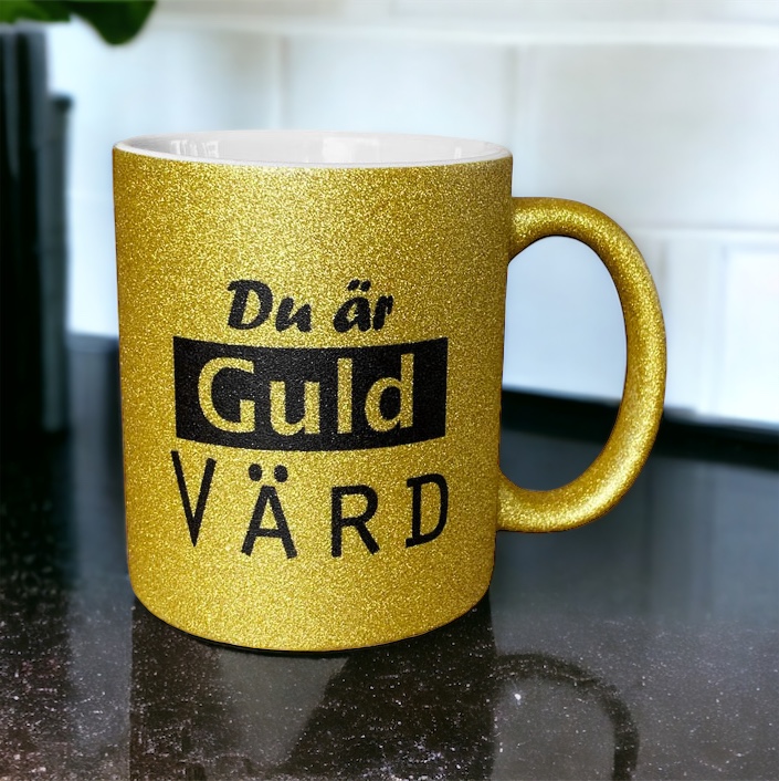 Mugg "Du är guld värd", guldfärgad - Presenteriet • Pryloteket